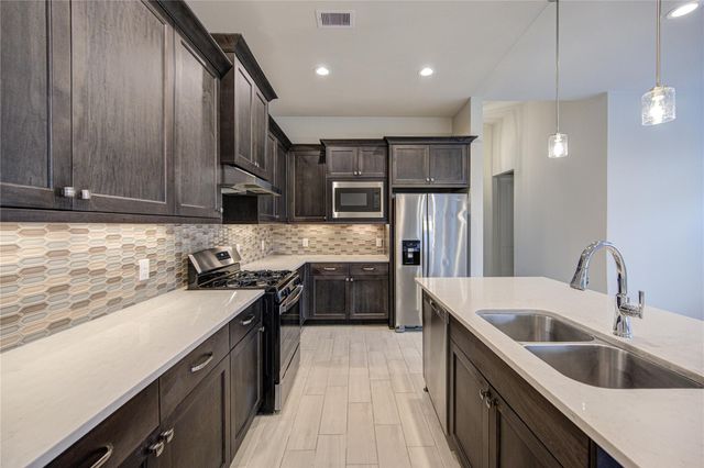 29607 Sterling Knoll Drive, Fulshear, TX 77441