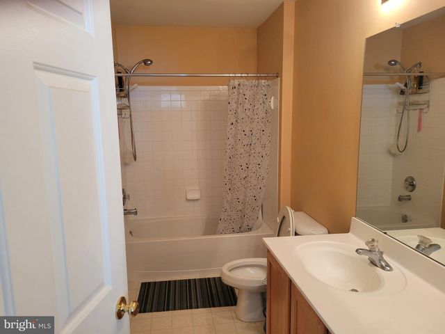 17510 MAGMA CT, Hagerstown, MD 21740
