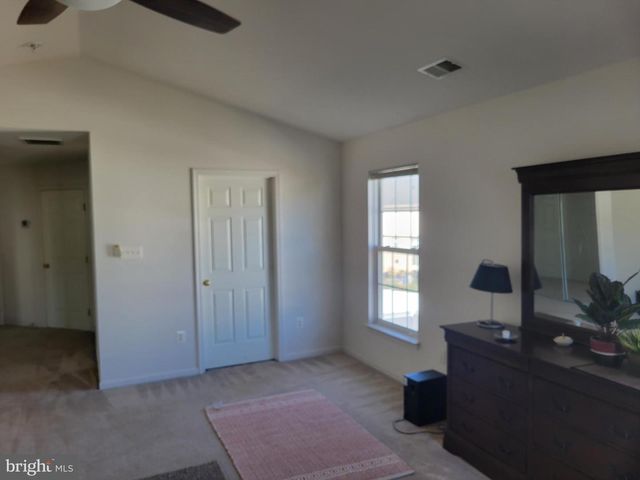 17510 MAGMA CT, Hagerstown, MD 21740