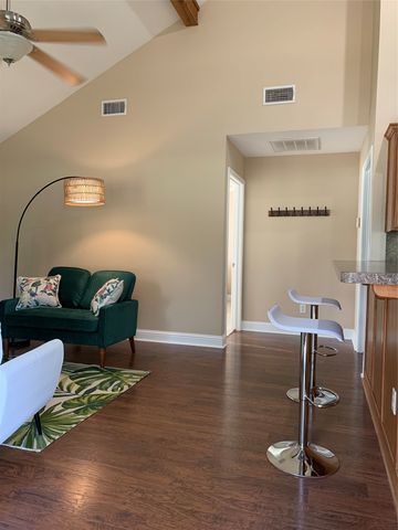 411 Cimarron Trail, Holly Lake Ranch, TX 75765