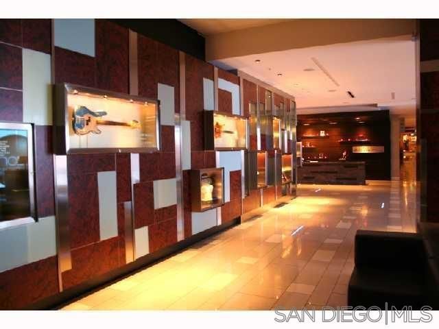 207 5Th Ave 701, San Diego, CA 92101