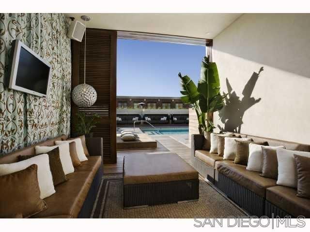 207 5Th Ave 701, San Diego, CA 92101