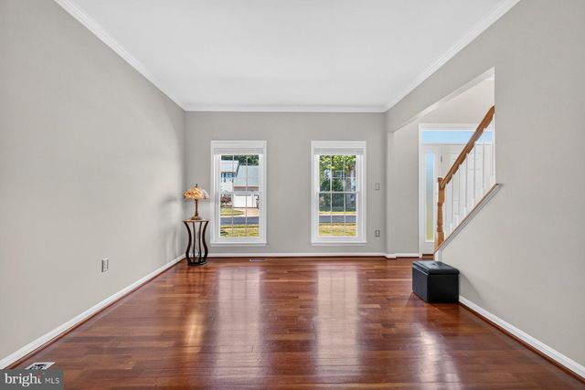 6 MONARCH CT, Stafford, VA 22554
