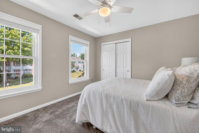 6 MONARCH CT, Stafford, VA 22554