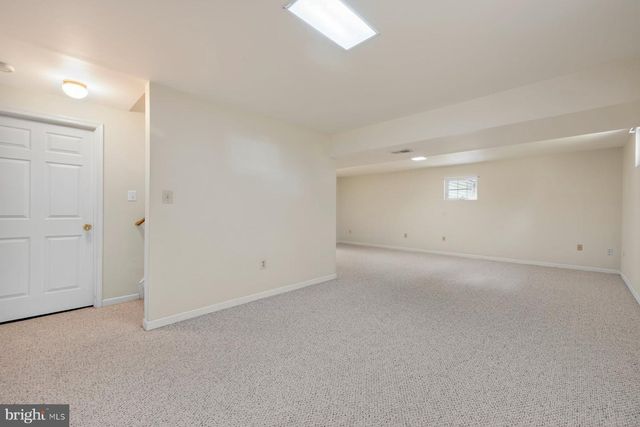 6 MONARCH CT, Stafford, VA 22554