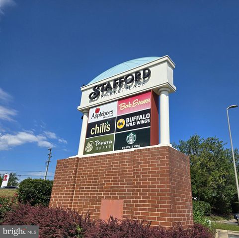 6 MONARCH CT, Stafford, VA 22554
