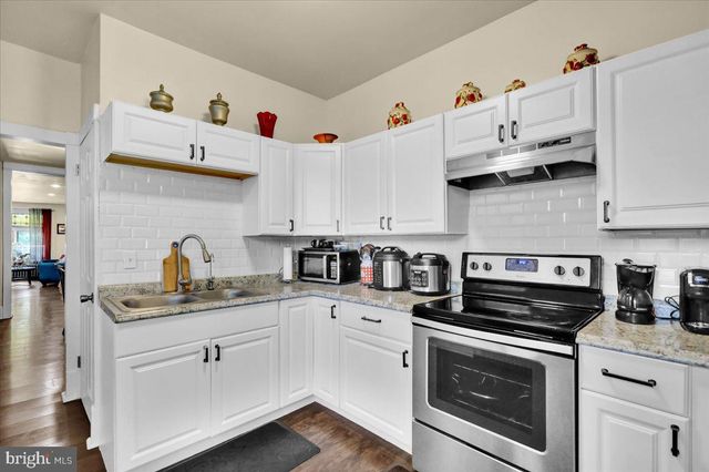 1110 N FRONT ST, Reading, PA 19601