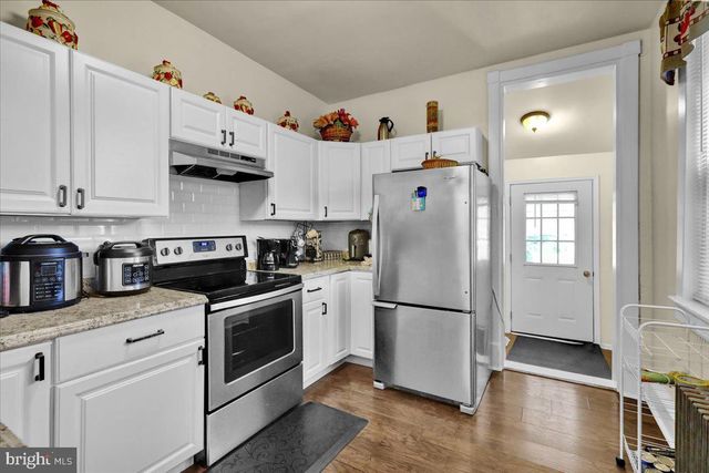 1110 N FRONT ST, Reading, PA 19601