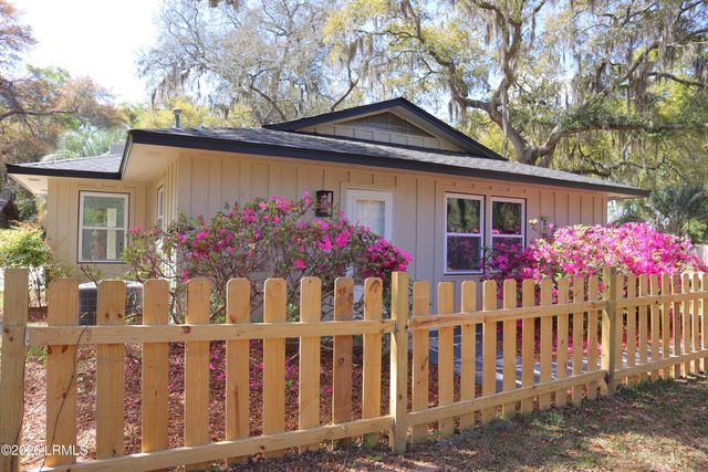 1802 Rose Street, Port Royal, SC 29935