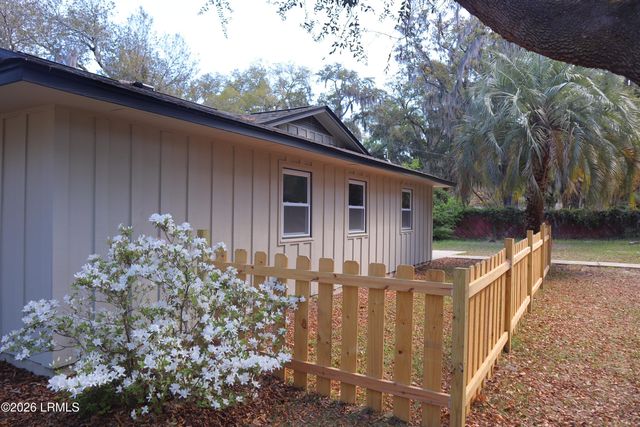 1802 Rose Street, Port Royal, SC 29935