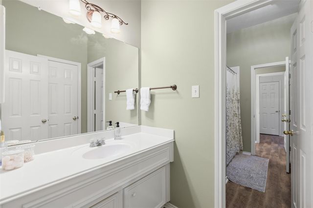 2876 Morning Pond Lane, Dickinson, TX 77539