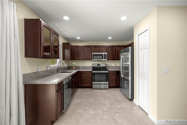 458 Marion Oaks Trail N, Ocala, FL 34473