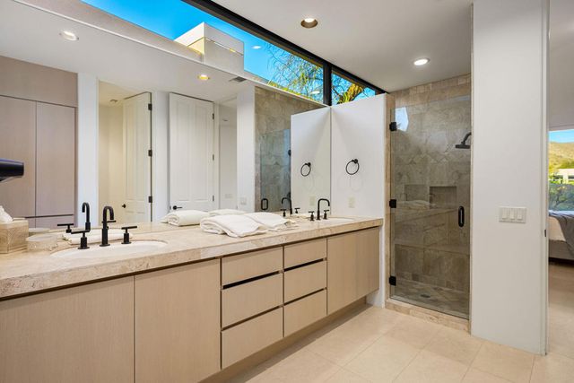 137 Metate Place, Palm Desert, CA 92260