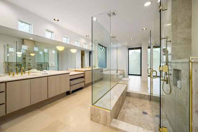 137 Metate Place, Palm Desert, CA 92260