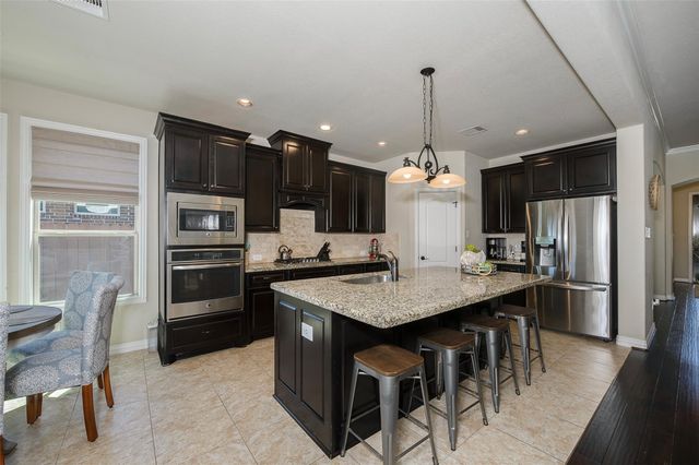 4405 Toddington Lane, College Station, TX 77845