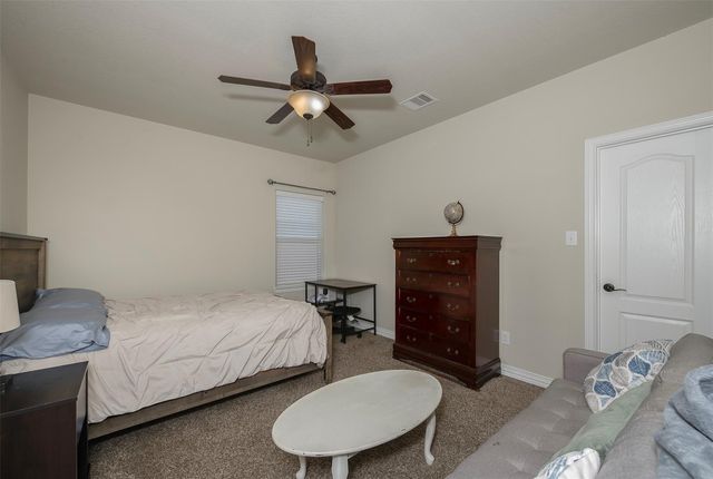 4405 Toddington Lane, College Station, TX 77845