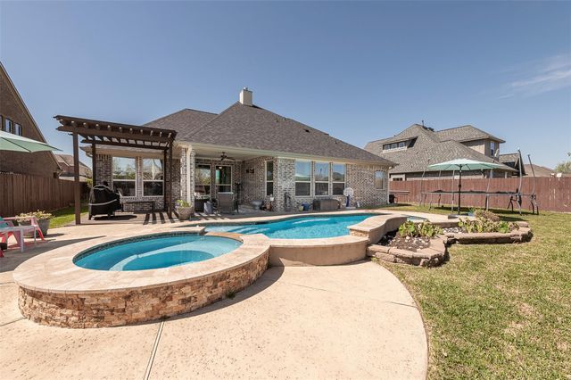 4405 Toddington Lane, College Station, TX 77845