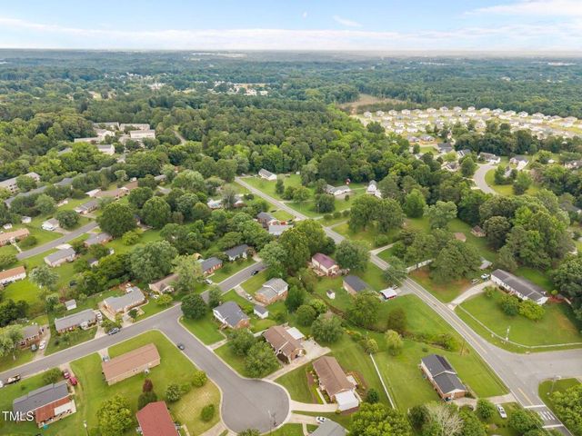 516 Ivey Road, Graham, NC 27253