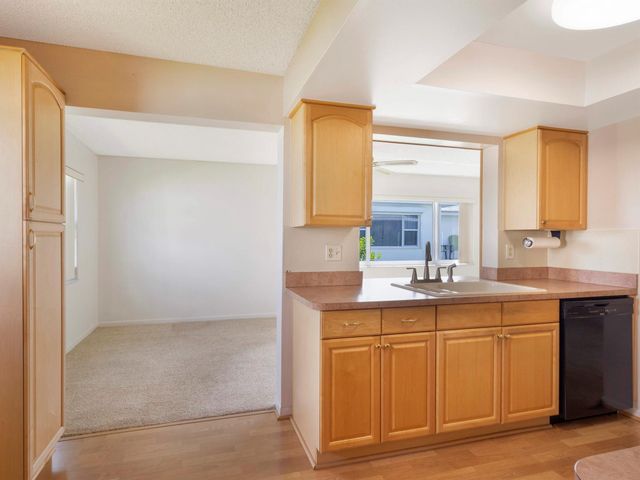 625 SW 21st Circle, Boynton Beach, FL 33426