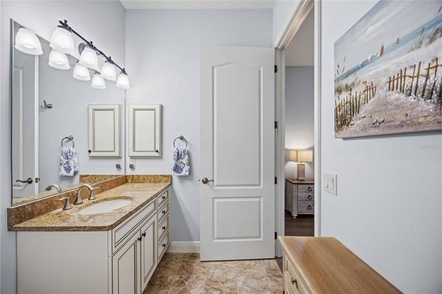 11045 BARNSLEY DRIVE, Venice, FL 34293