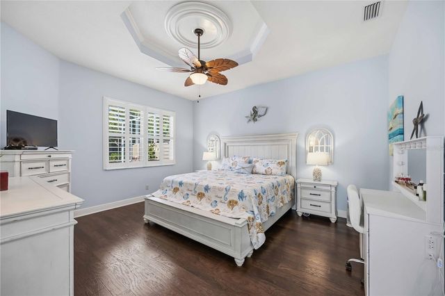11045 BARNSLEY DRIVE, Venice, FL 34293