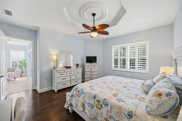 11045 BARNSLEY DRIVE, Venice, FL 34293
