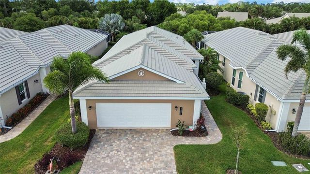 11045 BARNSLEY DRIVE, Venice, FL 34293