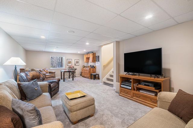 11104 Strathmore Court, Grand Blanc, MI 48439