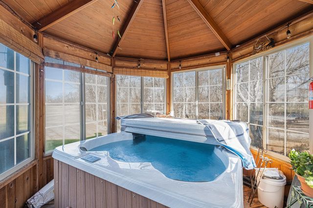 11104 Strathmore Court, Grand Blanc, MI 48439