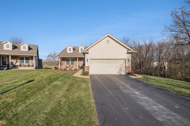 11104 Strathmore Court, Grand Blanc, MI 48439