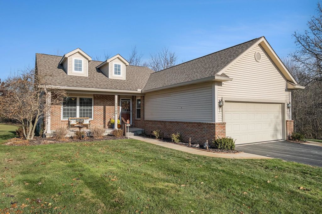 11104 Strathmore Court, Grand Blanc, MI 48439