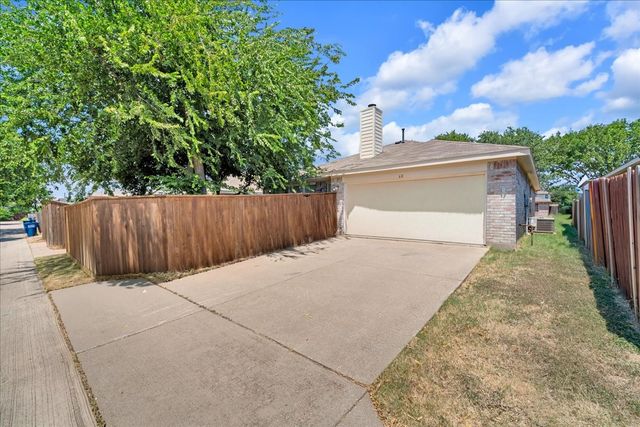 2460 Mallory Lane, Lancaster, TX 75134