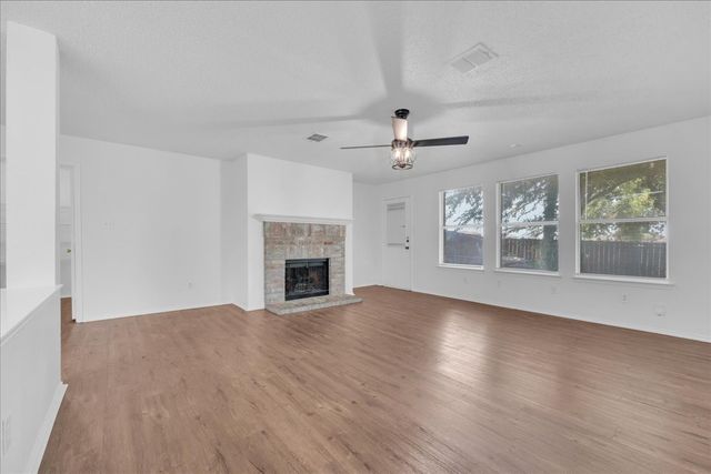 2460 Mallory Lane, Lancaster, TX 75134