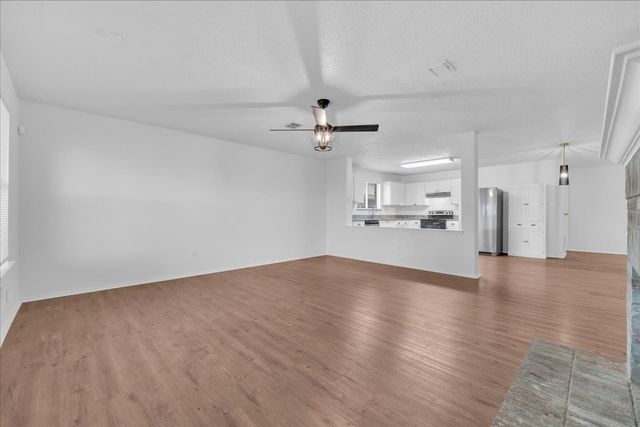 2460 Mallory Lane, Lancaster, TX 75134