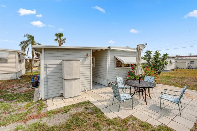 92 DEL RIO DRIVE, Palmetto, FL 34221