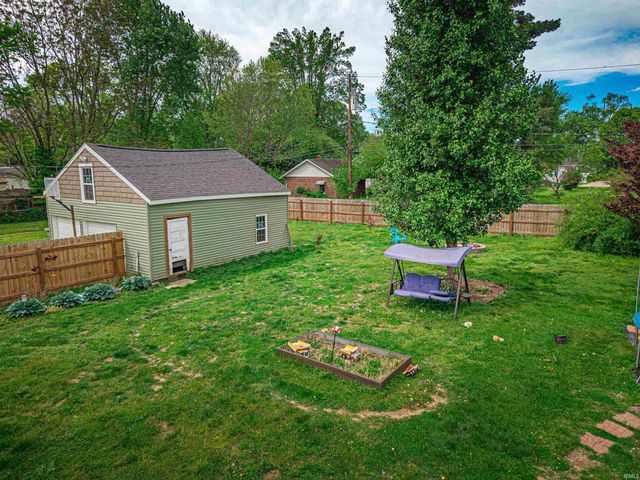 1707 S Bosse Avenue, Evansville, IN 47712