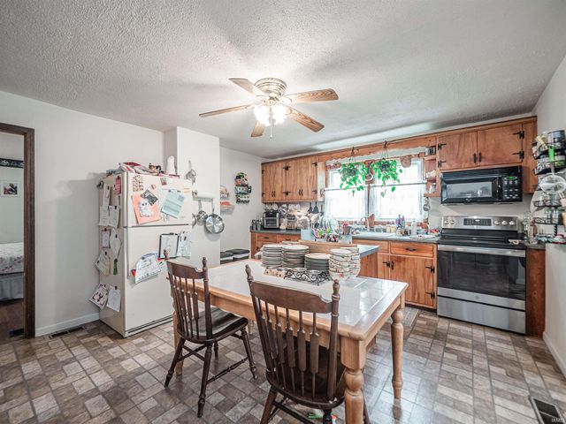 1707 S Bosse Avenue, Evansville, IN 47712