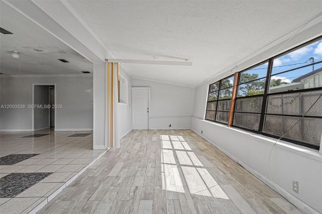 1321 NW 176th Ter, Miami Gardens, FL 33169