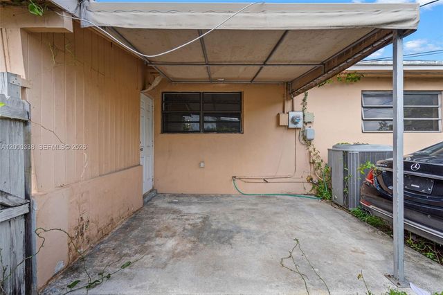 1321 NW 176th Ter, Miami Gardens, FL 33169