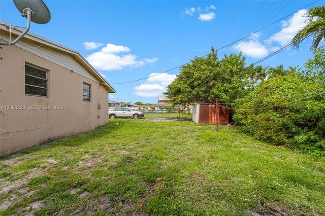 1321 NW 176th Ter, Miami Gardens, FL 33169