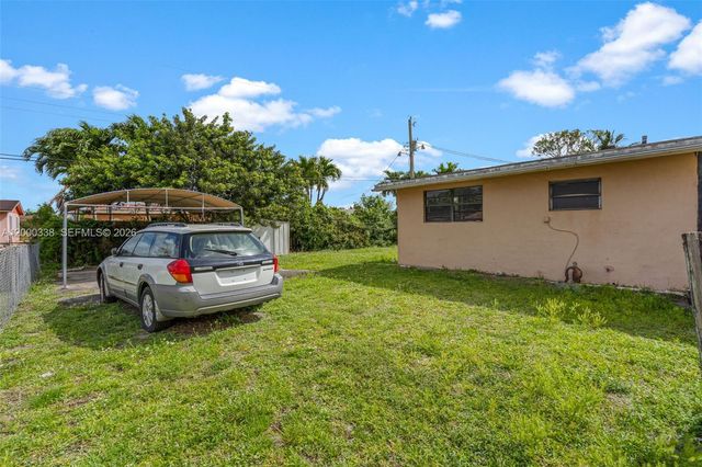 1321 NW 176th Ter, Miami Gardens, FL 33169