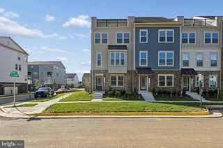 14055 ONYX ST, Woodbridge, VA 22193