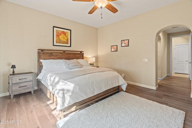 12065 W DESERT MIRAGE Drive, Peoria, AZ 85383