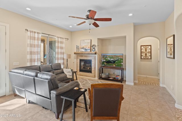 12065 W DESERT MIRAGE Drive, Peoria, AZ 85383