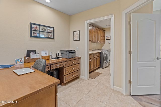 12065 W DESERT MIRAGE Drive, Peoria, AZ 85383