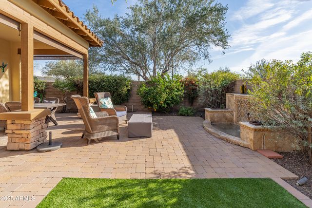 12065 W DESERT MIRAGE Drive, Peoria, AZ 85383
