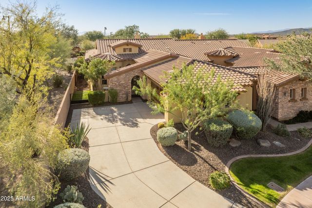 12065 W DESERT MIRAGE Drive, Peoria, AZ 85383