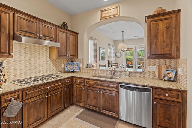 12065 W DESERT MIRAGE Drive, Peoria, AZ 85383