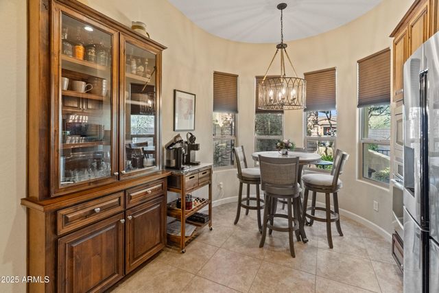 12065 W DESERT MIRAGE Drive, Peoria, AZ 85383