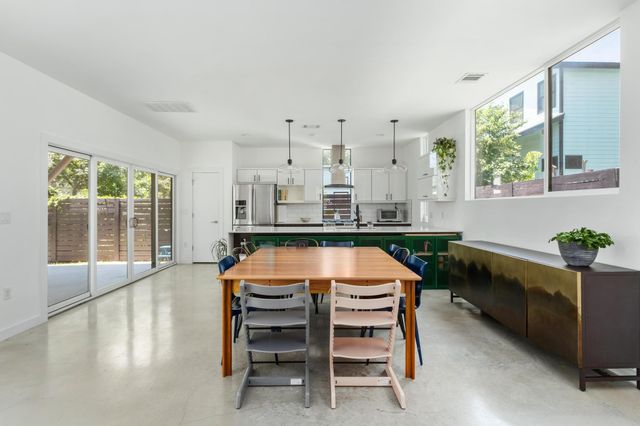 1606 Salina ST, Austin, TX 78702
